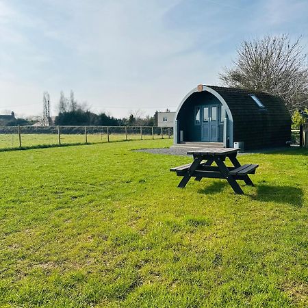 Hotel Welly Boot Pod à Shenstone Extérieur photo