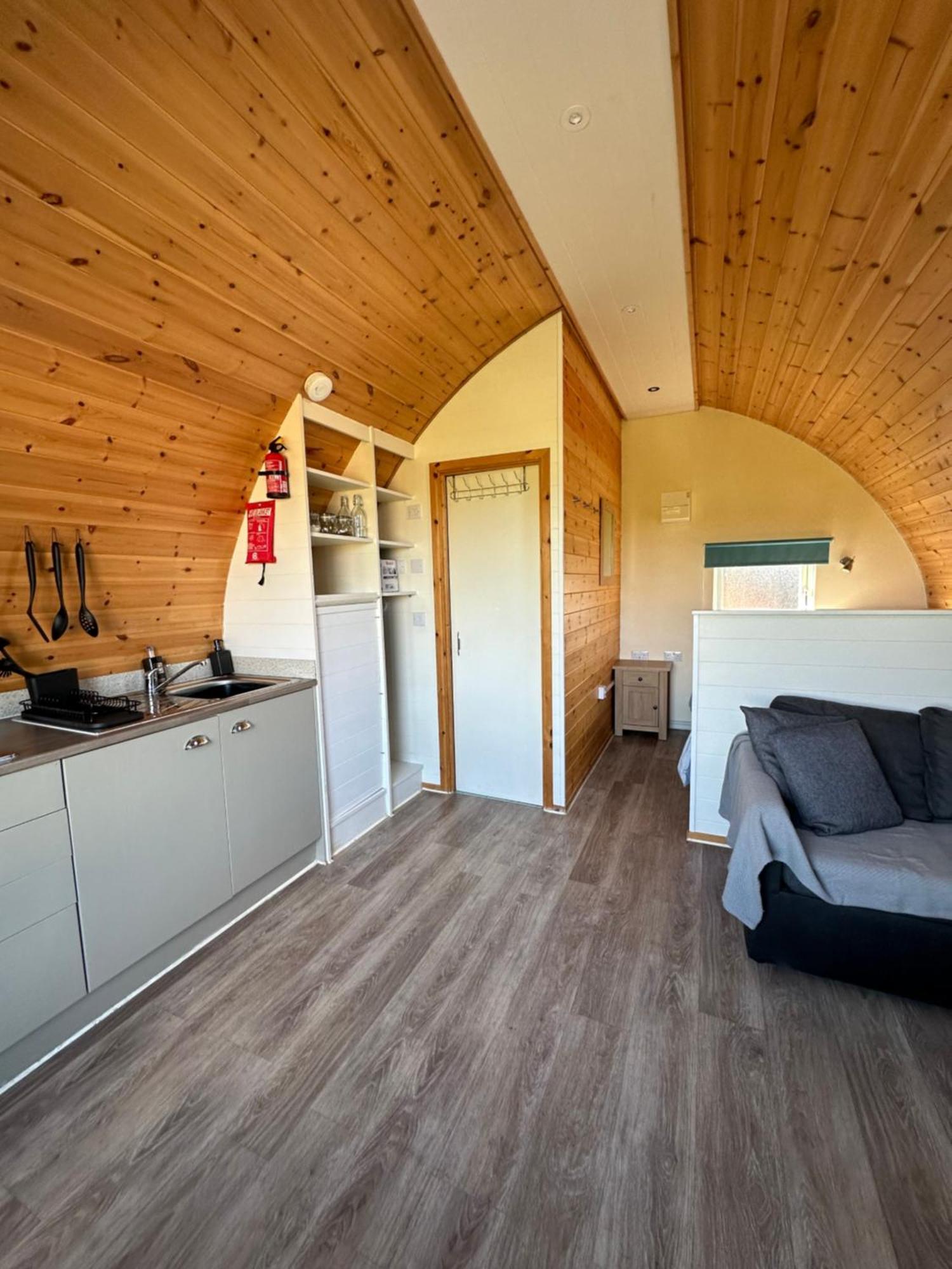 Hotel Welly Boot Pod à Shenstone Extérieur photo